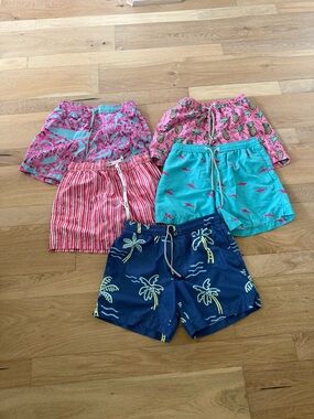 5 Assorted Tropical Swim Maamgic Shorts - 5inch